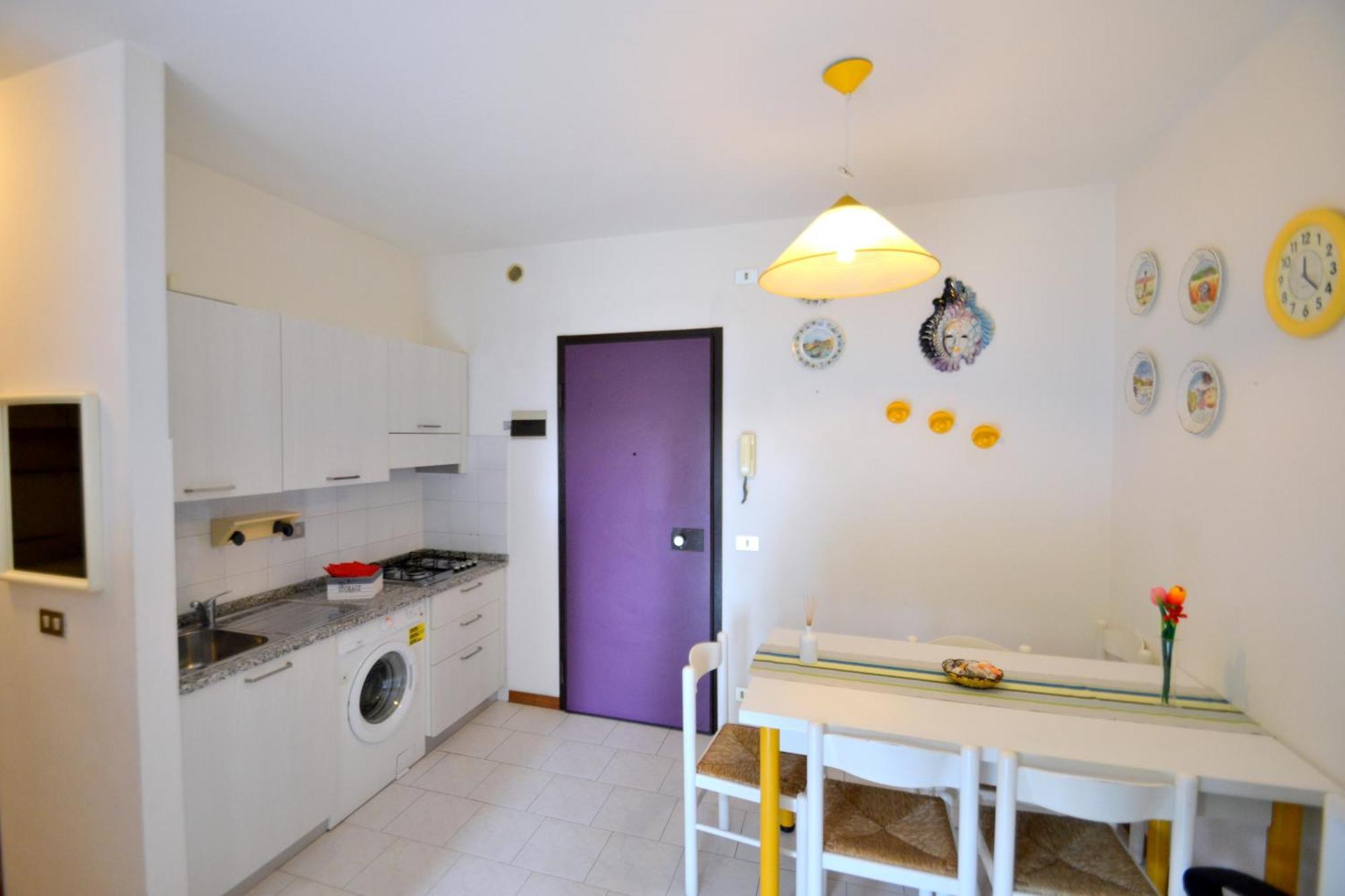 Laura Apartment Бибионе Екстериор снимка