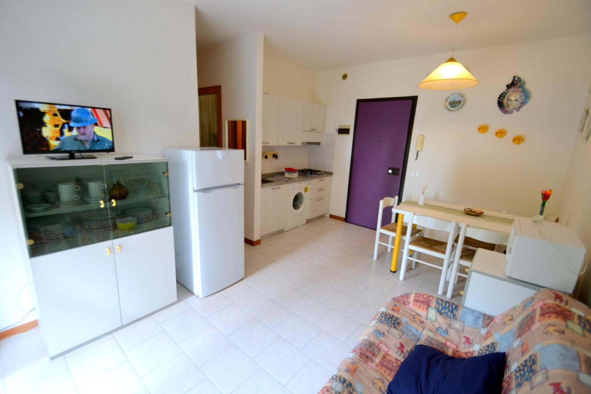 Laura Apartment Бибионе Екстериор снимка