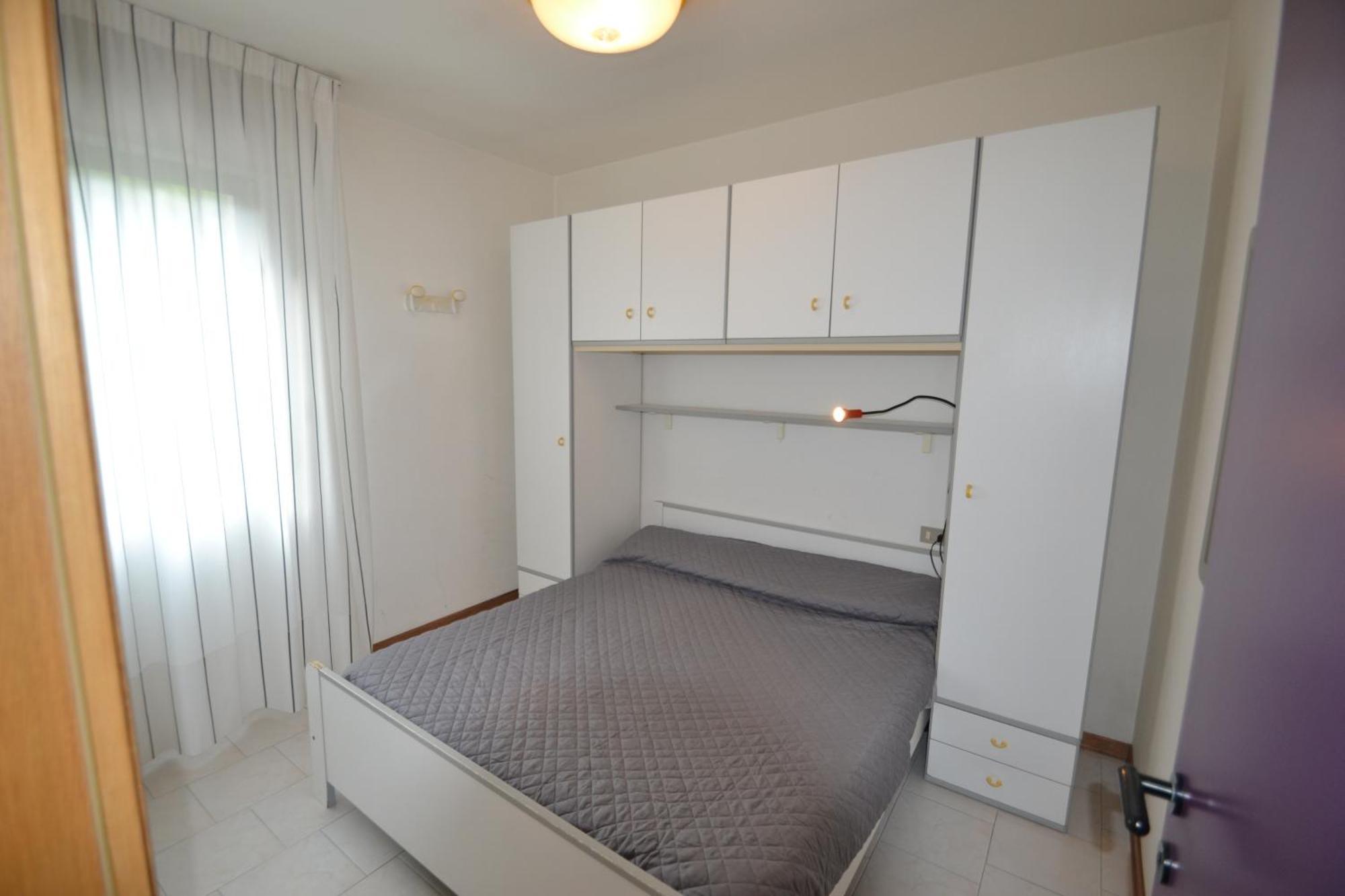 Laura Apartment Бибионе Екстериор снимка